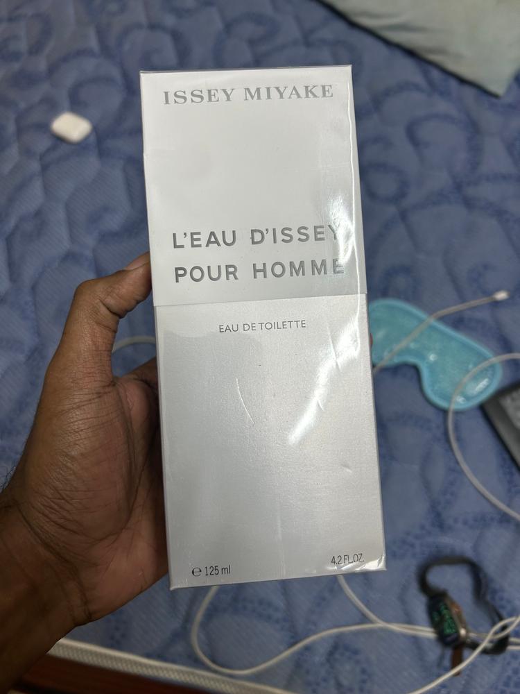 Issey Miyake L