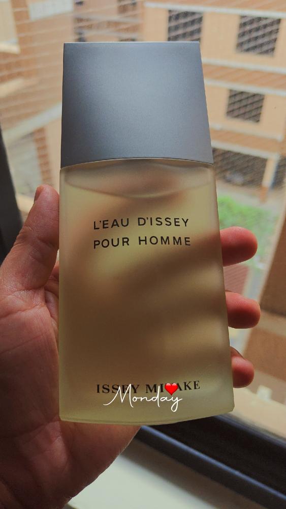 Issey Miyake L
