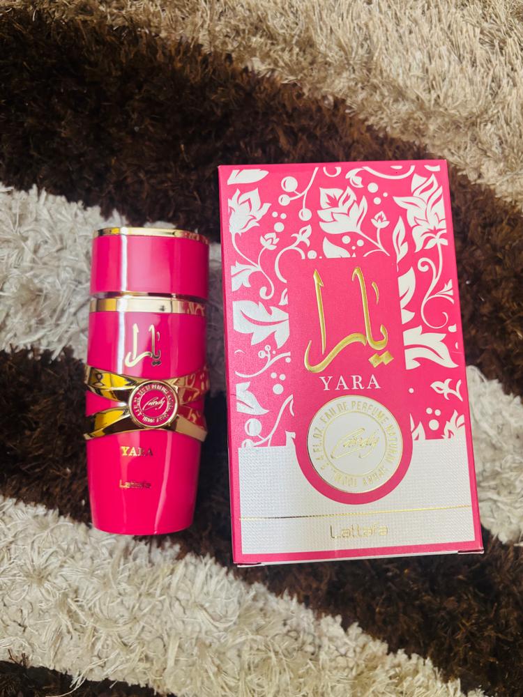 Lattafa Ana Abiyedh Rouge Eau de Parfum for Unisex - Customer Photo From Shwetashri Sarkar