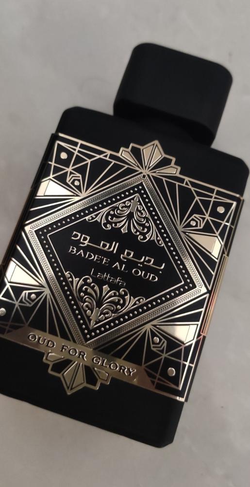 Lattafa Oud for Glory Eau de Parfum - Customer Photo From Surendrakumar B