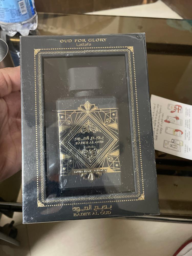 Lattafa Oud for Glory Eau de Parfum - Customer Photo From Keshav mangla