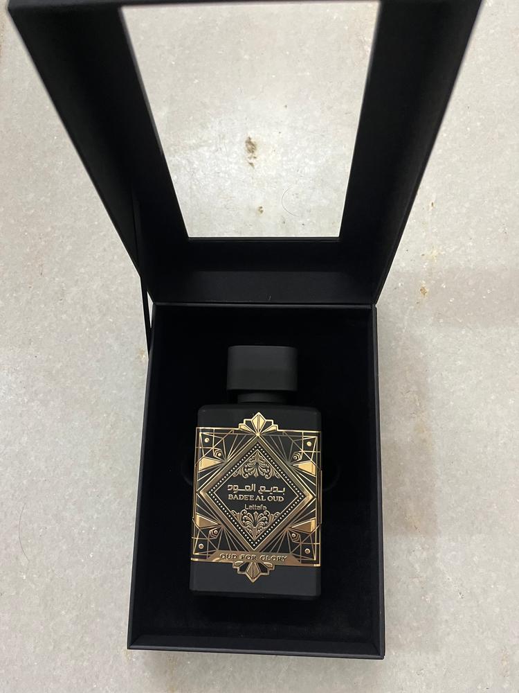 Lattafa Oud for Glory Eau de Parfum - Customer Photo From M charan