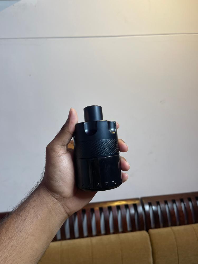 Azzaro Most Wanted EDP Intense - Customer Photo From Axro