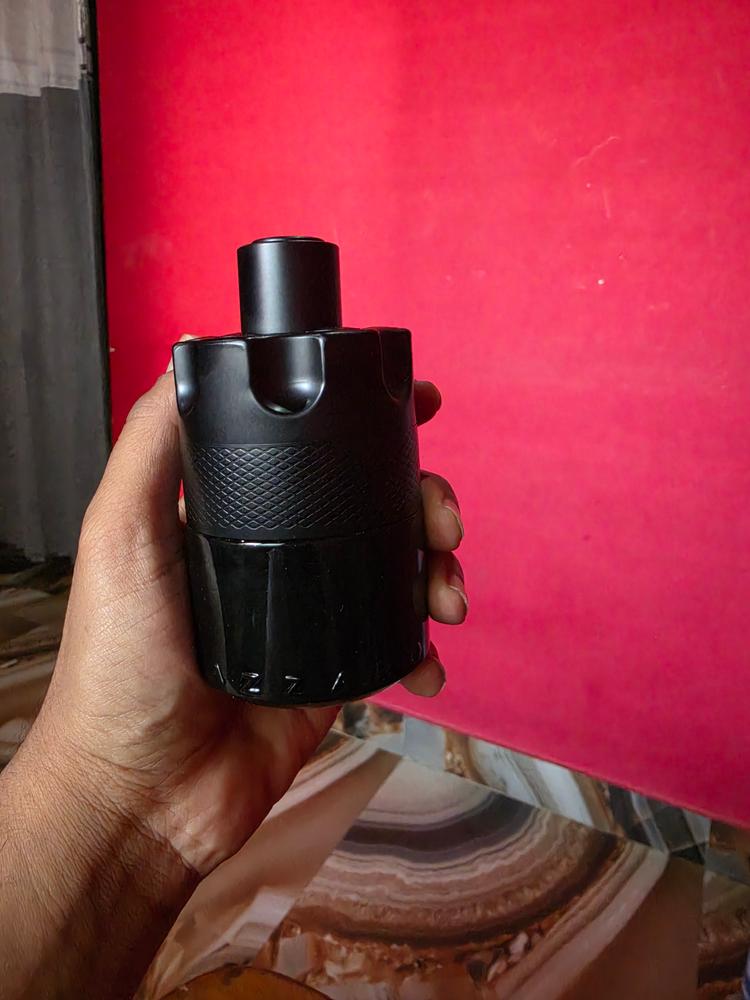 Azzaro Most Wanted EDP Intense - Customer Photo From Ather Ali