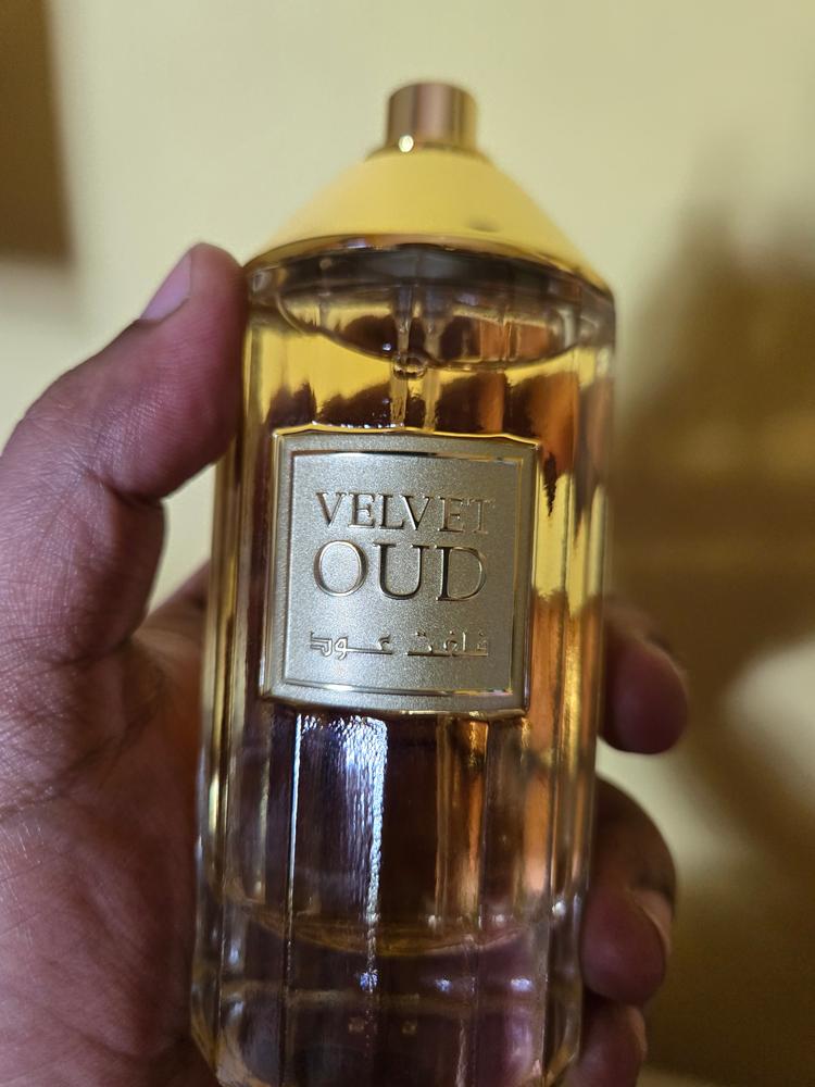 Lattafa Velvet Oud Eau de Parfum for Men - Customer Photo From Ayan Bose