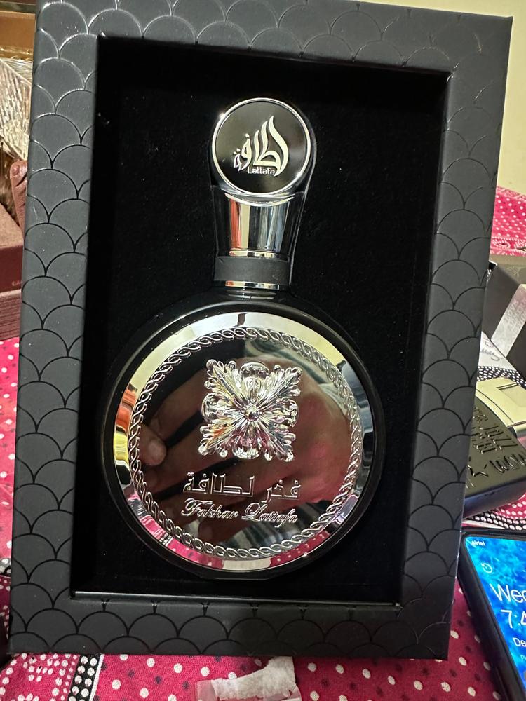 Lattafa Fakhar Pour Homme Eau de Parfum for Men - Customer Photo From Prakhar Shrivastava