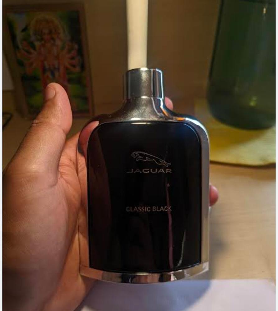 Jaguar Classic Black Eau de Toilette - Customer Photo From Anurag Dahiya