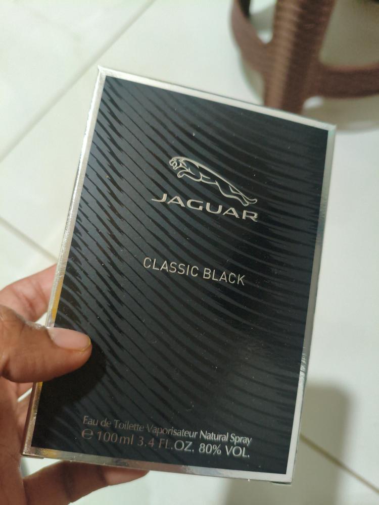 Jaguar Classic Black Eau de Toilette - Customer Photo From Smit Shaileshkumar Parmar