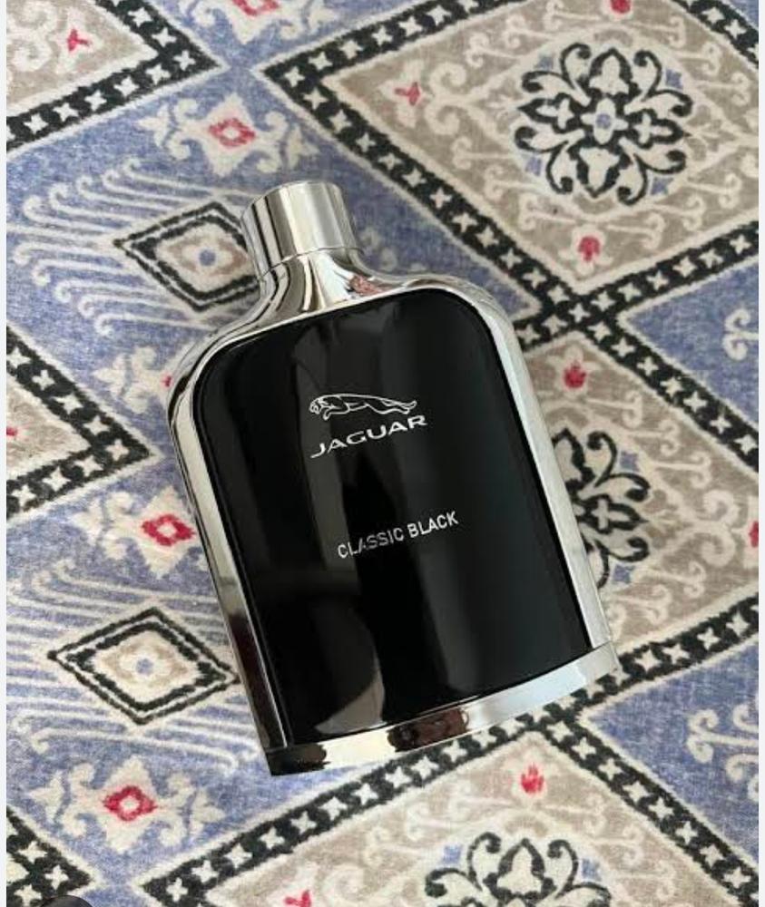 Jaguar Classic Black Eau de Toilette - Customer Photo From Anurag Dahiya