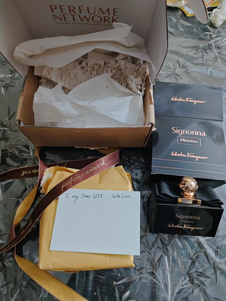 Salvatore Ferragamo Signorina Misteriosa Eau de Parfum for Women - Customer Photo From Trinadh Rajanala