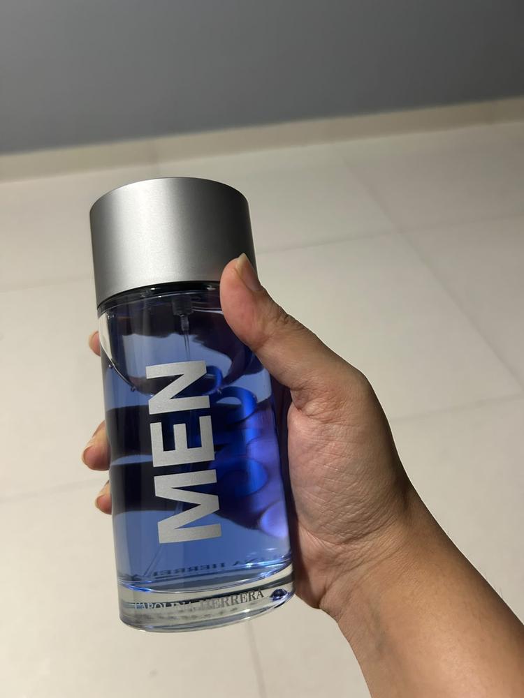 Carolina Herrera 212 NYC Eau de Toilette for Men - Customer Photo From YV