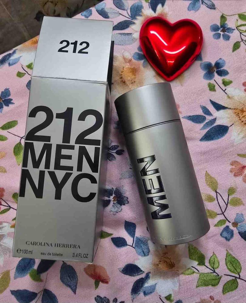 Carolina Herrera 212 NYC Eau de Toilette for Men - Customer Photo From Narayan Sahoo