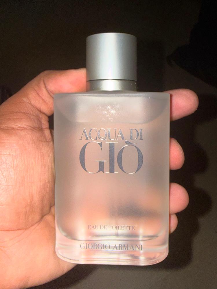 Giorgio Armani Acqua di Gio Pour Homme Eau de Toilette for Men - Customer Photo From Shivam Sharma