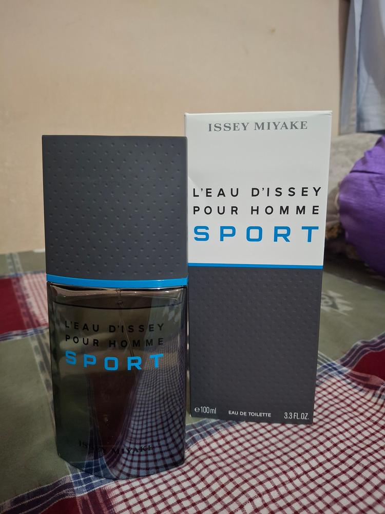 Issey Miyake L