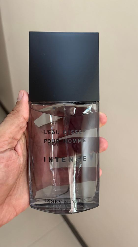 Issey Miyake L