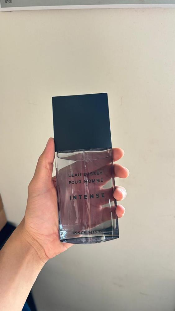 Issey Miyake L