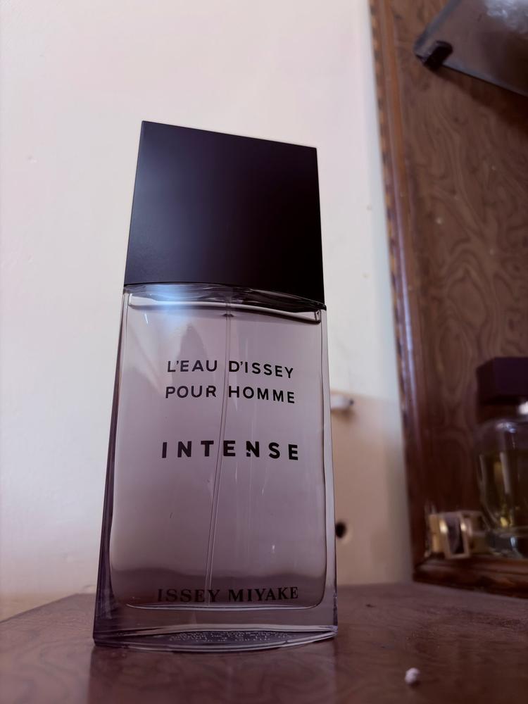 Issey Miyake L