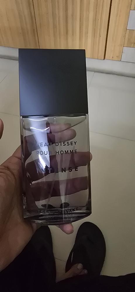 Issey Miyake L