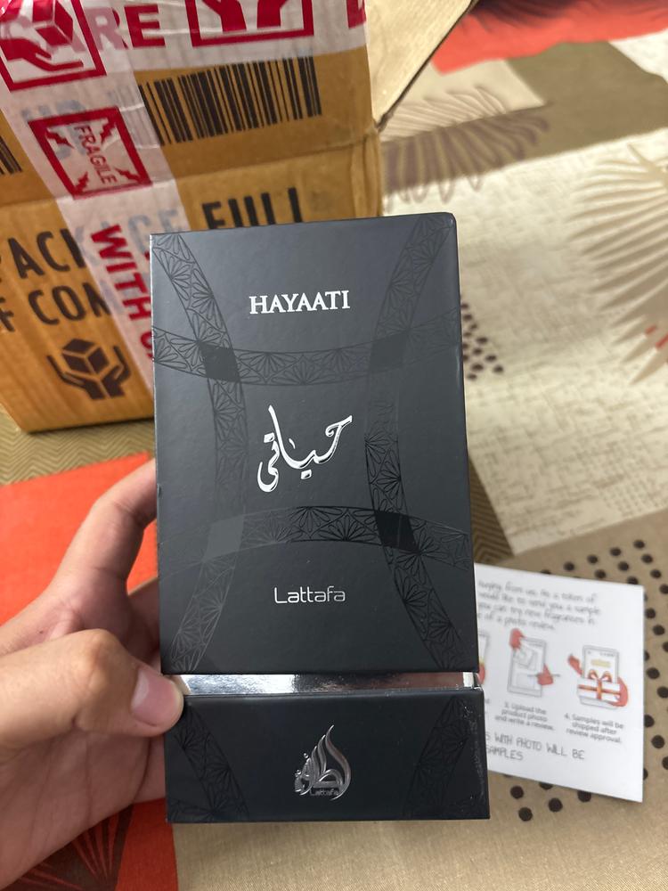 Lattafa Hayaati Black Eau de Parfum for Men - Customer Photo From Hamza Abdul Qadeer