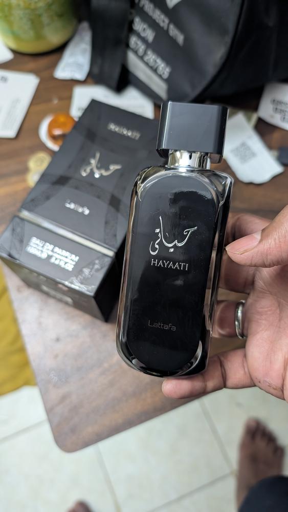 Lattafa Hayaati Black Eau de Parfum for Men - Customer Photo From Roshan sahu