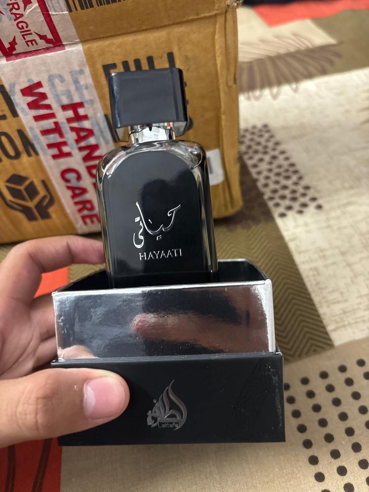 Lattafa Hayaati Black Eau de Parfum for Men - Customer Photo From Hamza Abdul Qadeer