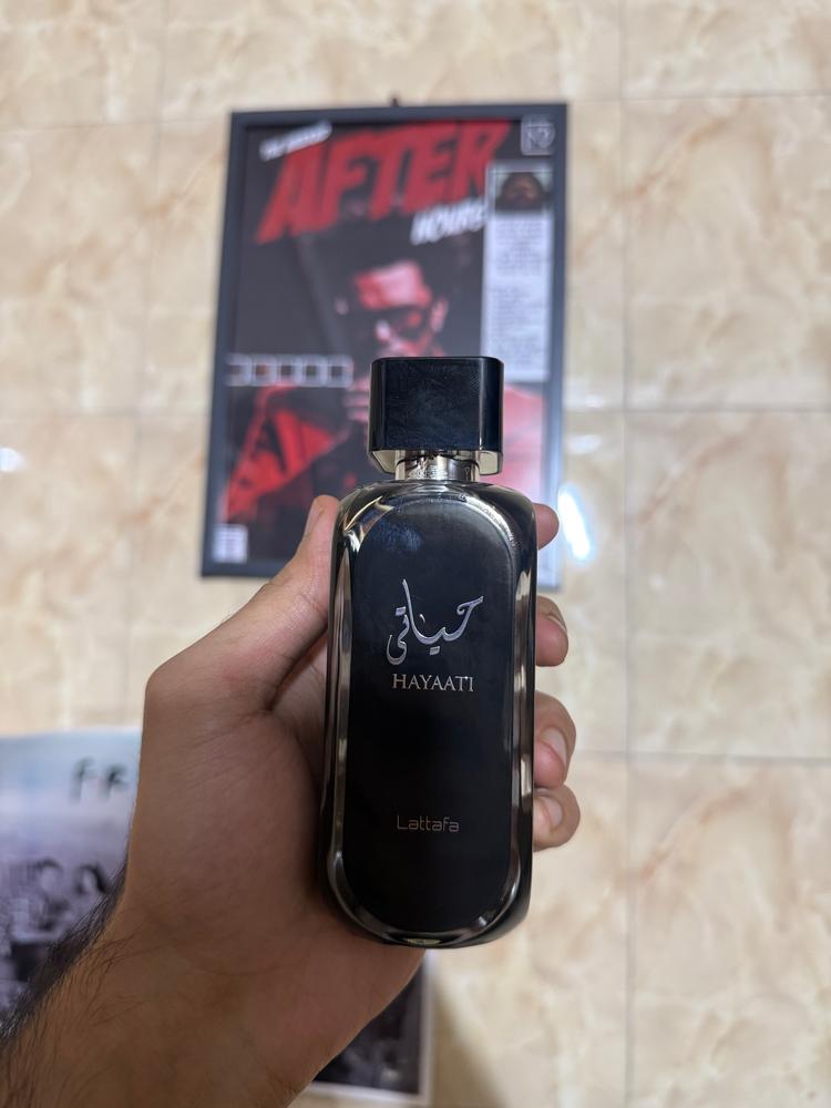 Lattafa Hayaati Black Eau de Parfum for Men - Customer Photo From Aarav Tyagi
