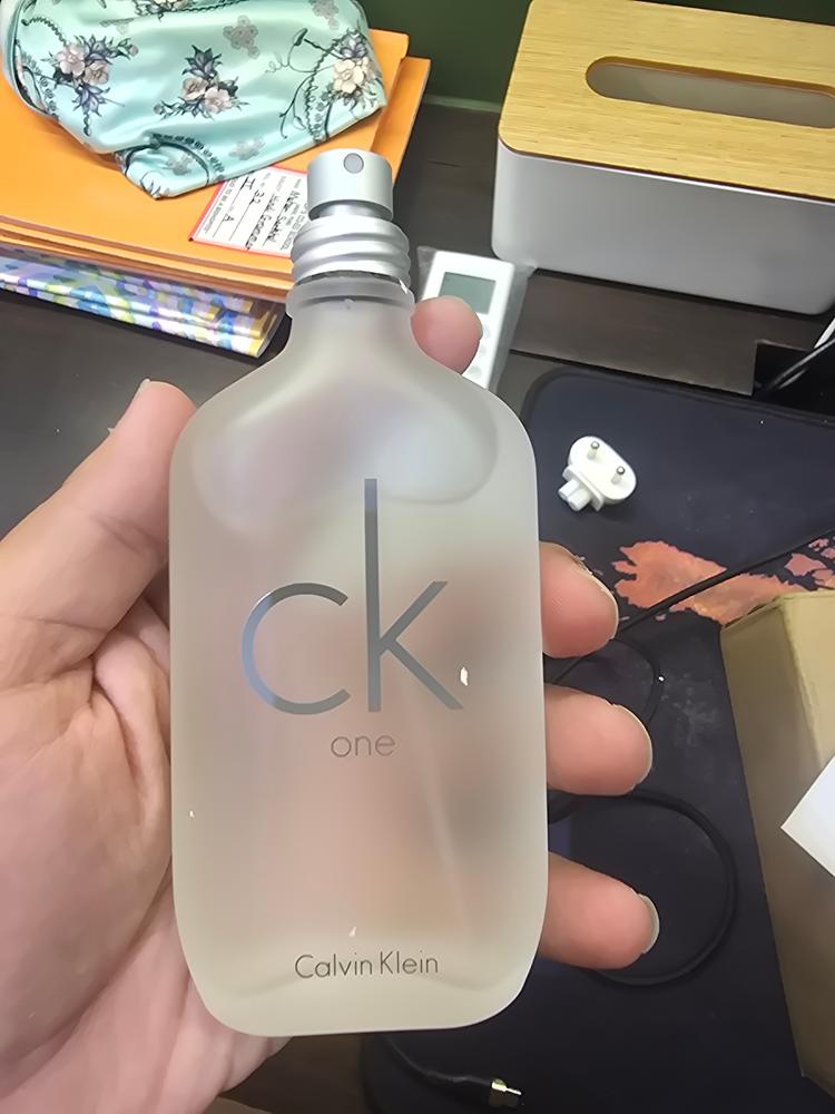 Calvin Klein CK One Eau de Toilette for Men - Customer Photo From MohmmedIrfan Serkhel