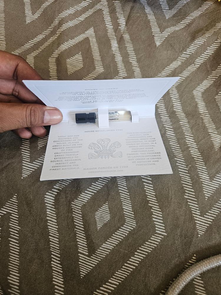 Creed Aventus Sample - Customer Photo From Rizwan