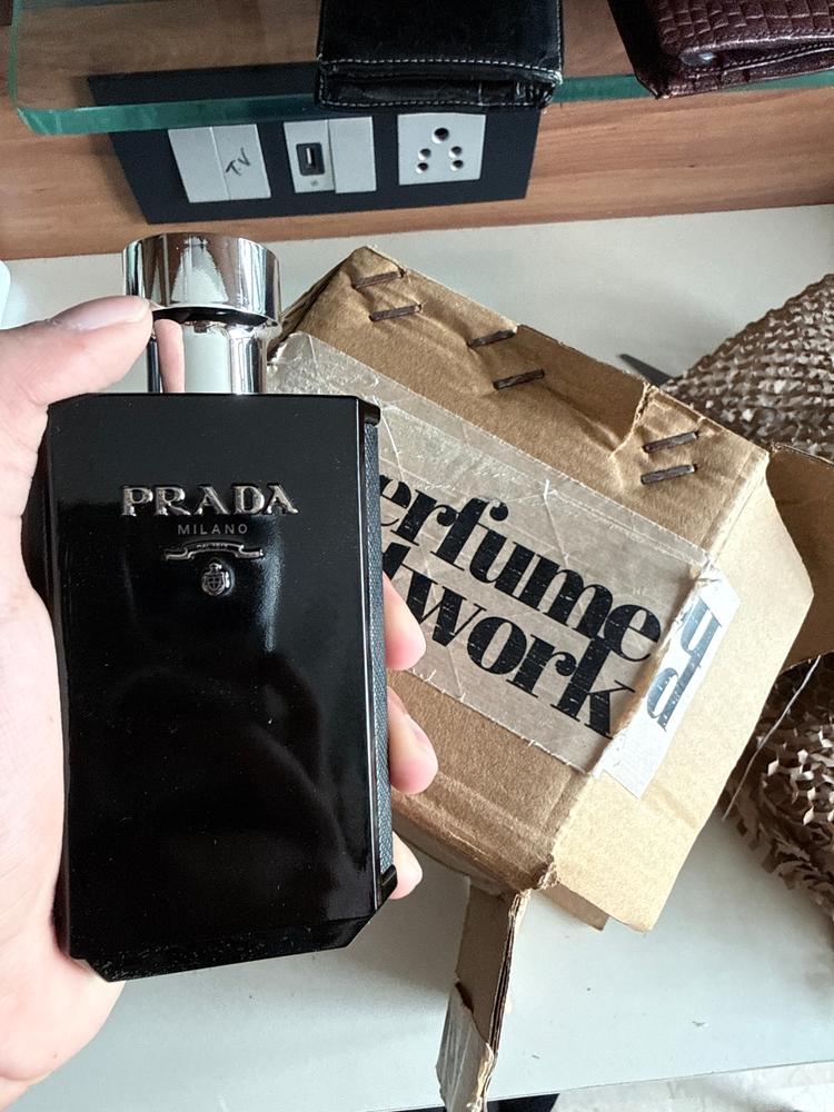 Prada L