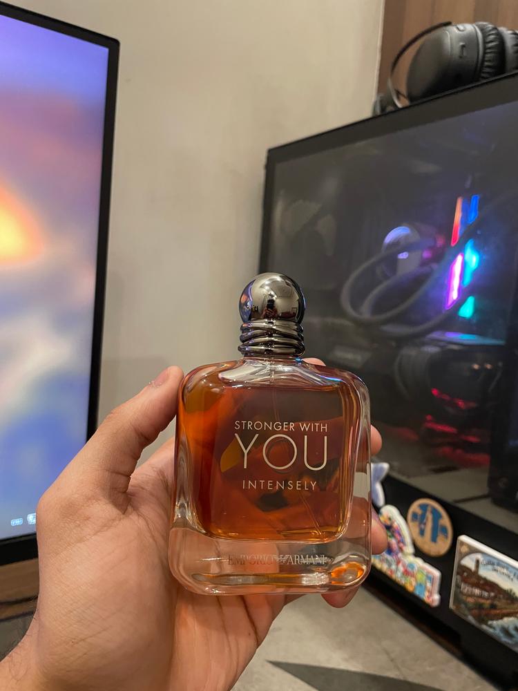 Emporio Armani Stronger With You Intensely Eau de Parfum for Men - Customer Photo From Arijit Roy