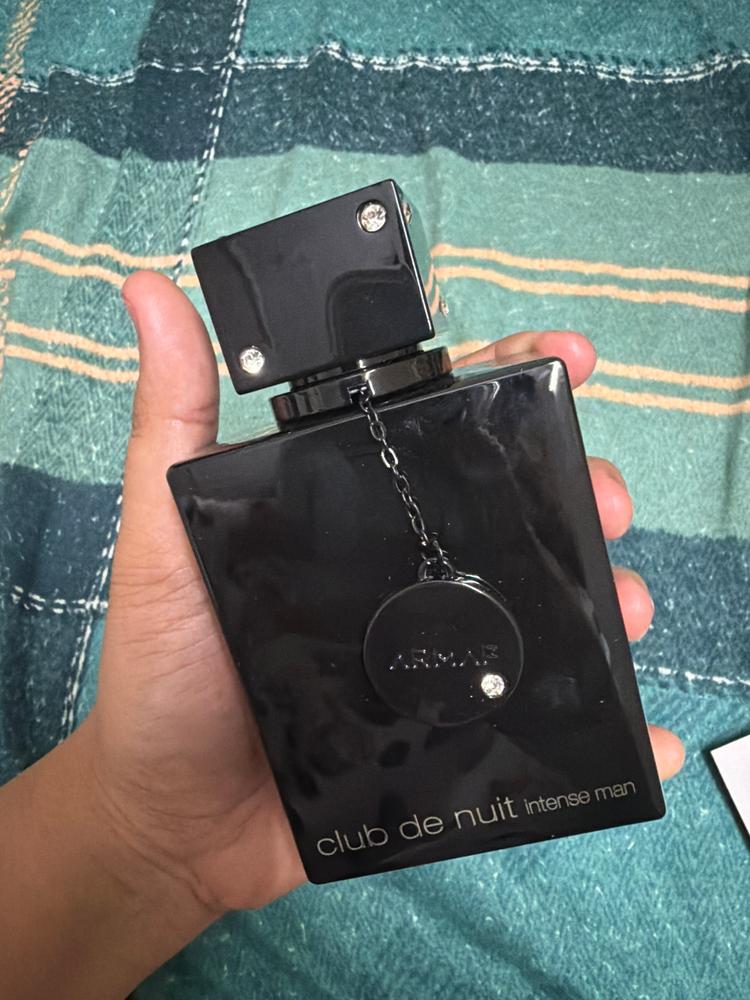 Lattafa Khamrah Eau de Parfum for Men - Customer Photo From Kriti Maheshwari