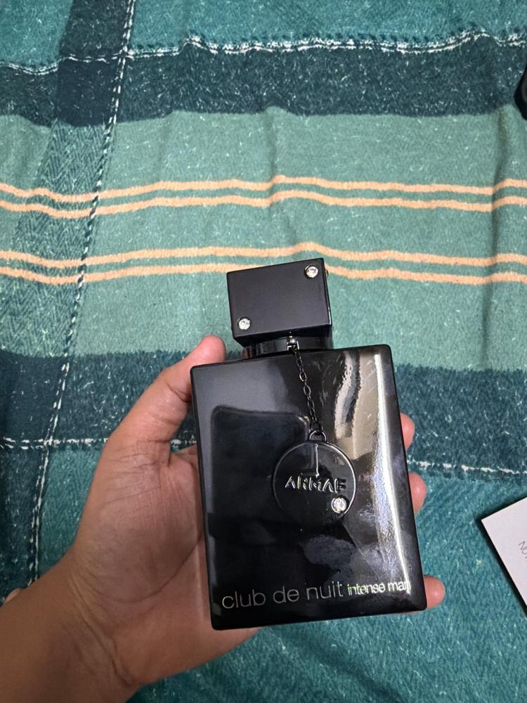 Lattafa Khamrah Eau de Parfum for Men - Customer Photo From Kriti Maheshwari