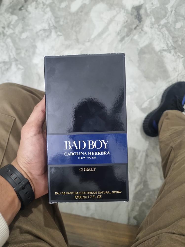 Carolina Herrera Bad Boy Cobalt Eau de Parfum Électrique for Men - Customer Photo From Prabhjyot Singh 