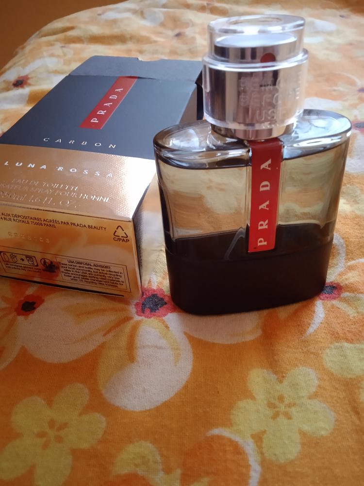 Prada Luna Rossa Carbon Eau de Toilette for Men - Customer Photo From K