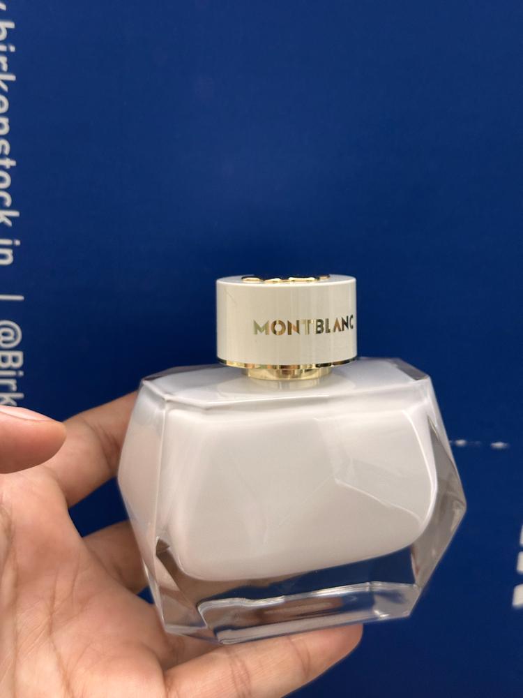 Montblanc Signature Eau de Parfum for Women - Customer Photo From Manish Sharma
