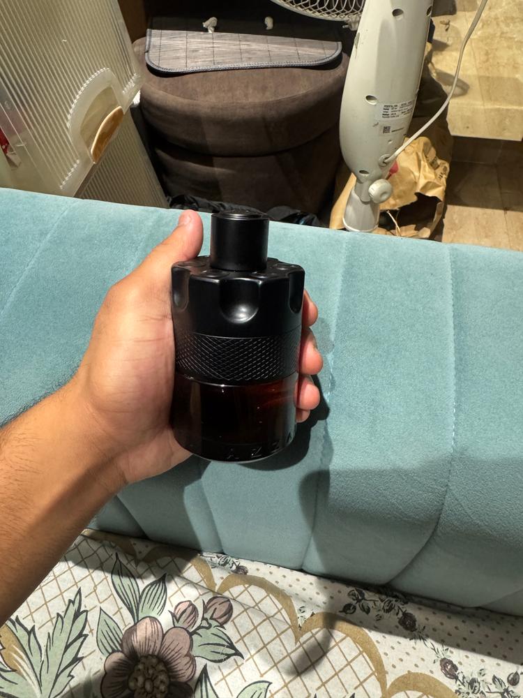 Azzaro Most Wanted Parfum - Customer Photo From Ayan