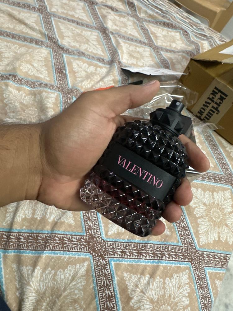 Valentino Born In Roma Intense Uomo Eau de Parfum for Men - Customer Photo From Manish prasad