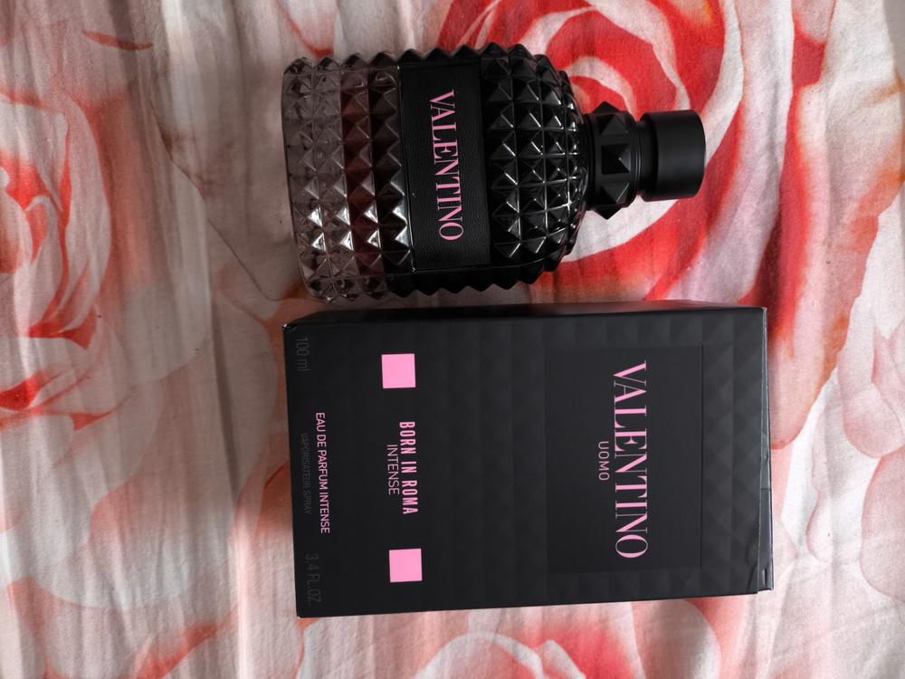 Valentino Born In Roma Intense Uomo Eau de Parfum for Men - Customer Photo From Nishank Sinha