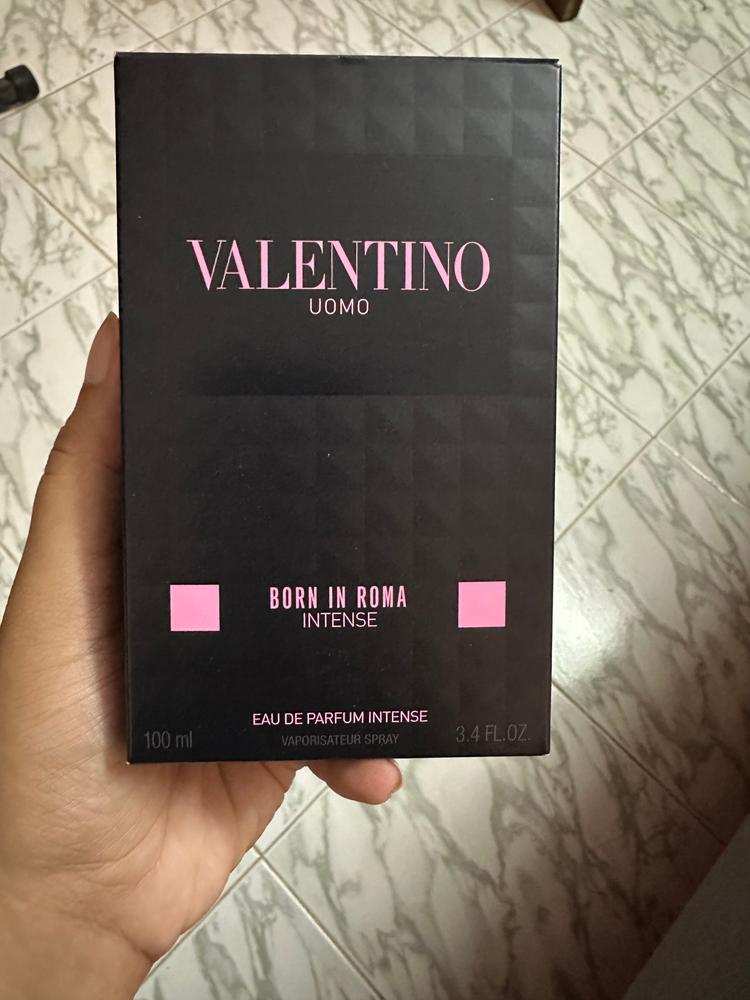 Valentino Born In Roma Intense Uomo Eau de Parfum for Men - Customer Photo From Zeba Aslam