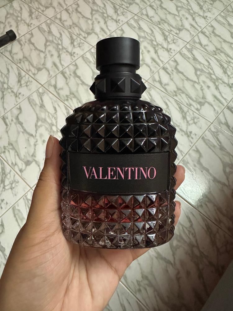 Valentino Born In Roma Intense Uomo Eau de Parfum for Men - Customer Photo From Zeba Aslam