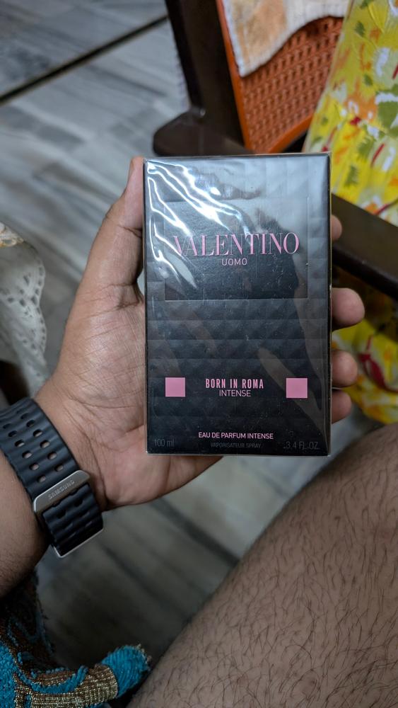 Valentino Born In Roma Intense Uomo Eau de Parfum for Men - Customer Photo From Kushagra Jaiswal