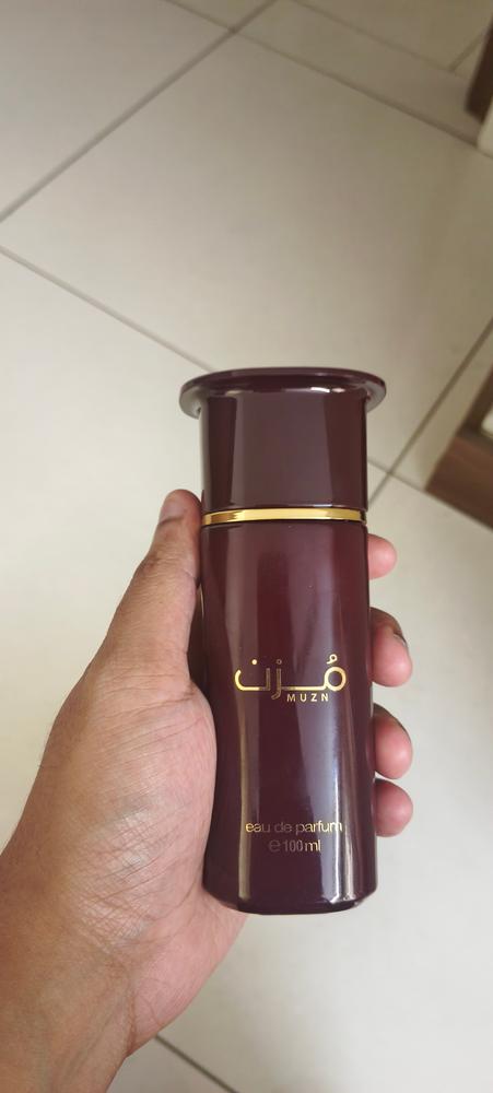 Ahmed Al Maghribi Muzn Eau de Parfum for Unisex - Customer Photo From Anay Bhowmik