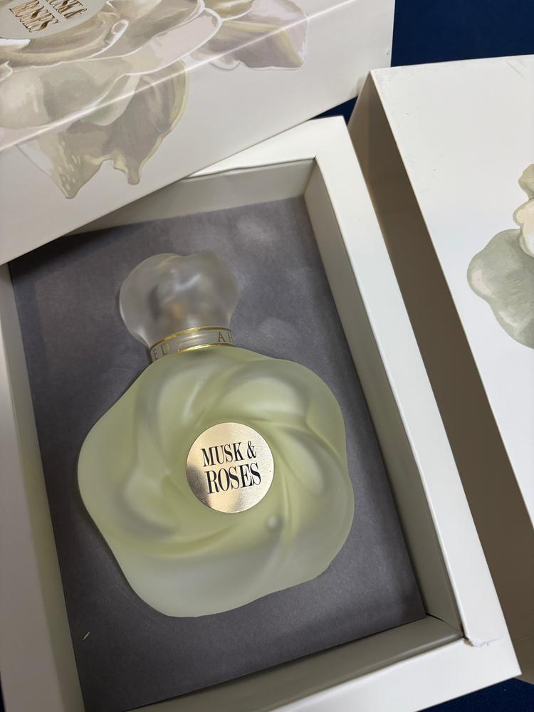 Ahmed Al Maghribi Musk & Roses Eau de Parfum for Unisex - Customer Photo From Haleema Noor
