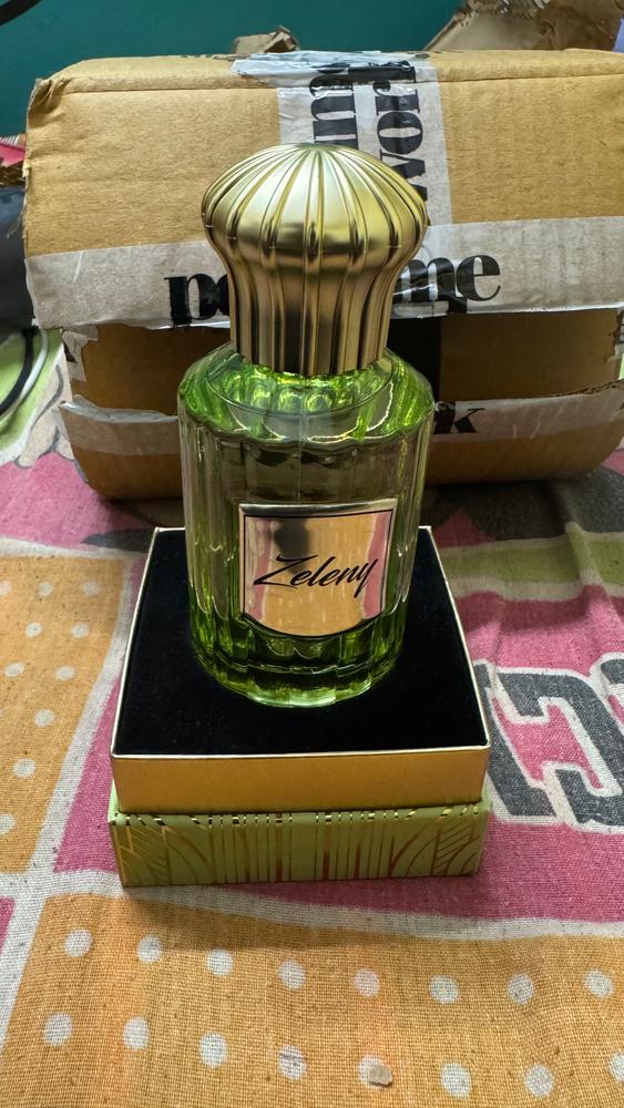 Ahmed Al Maghribi Zeleny Eau de Parfum for Men - Customer Photo From Darshan S