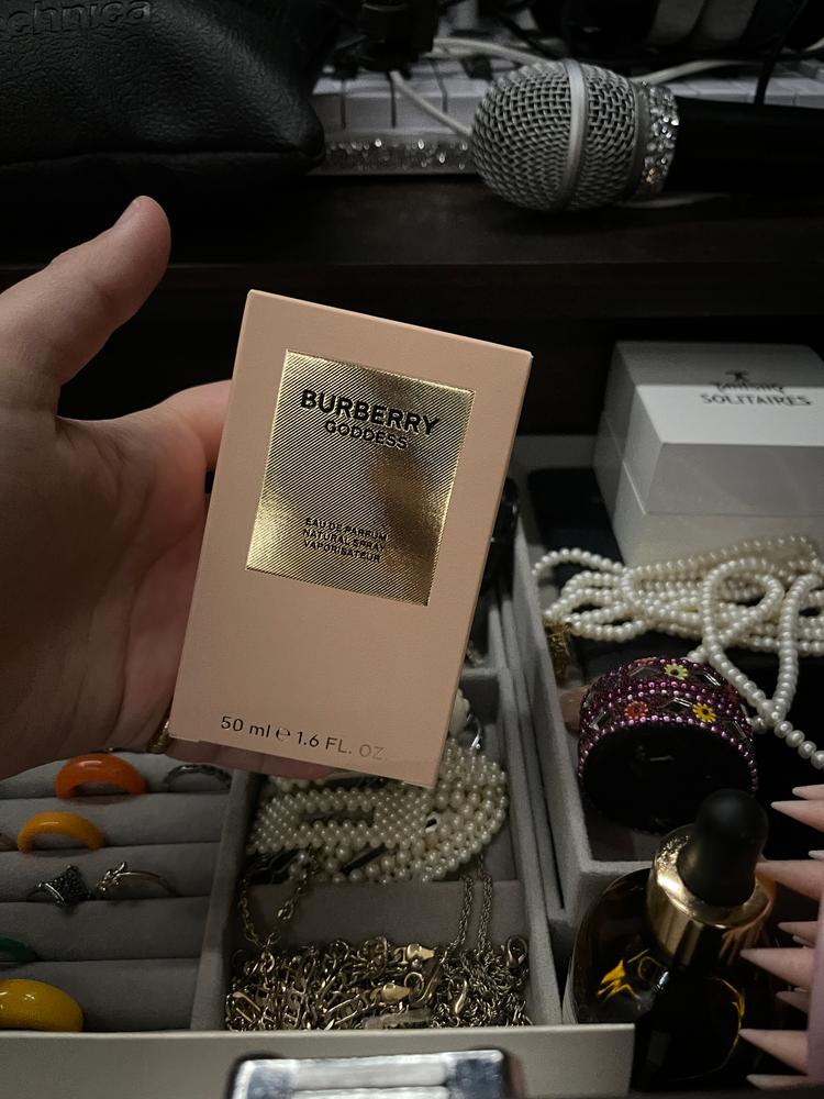 Burberry Goddess Eau de Parfum for Women - Customer Photo From Mirra Khemani