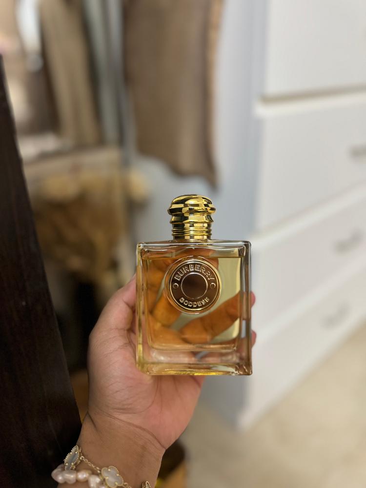 Burberry Goddess Eau de Parfum for Women - Customer Photo From Prag