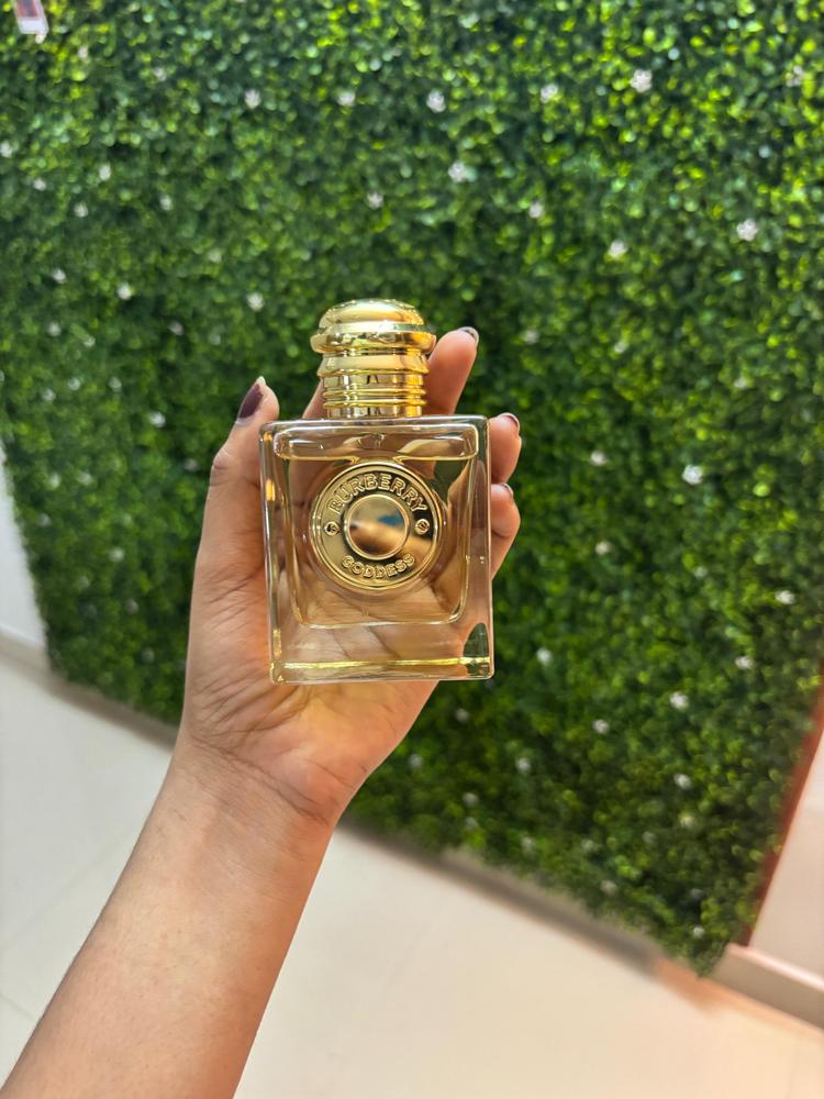 Burberry Goddess Eau de Parfum for Women - Customer Photo From Randeep D
