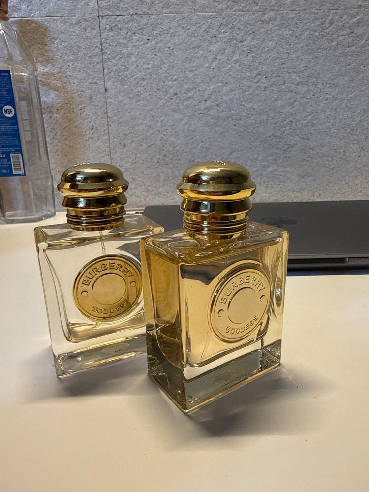 Burberry Goddess Eau de Parfum for Women - Customer Photo From V. Malaki 