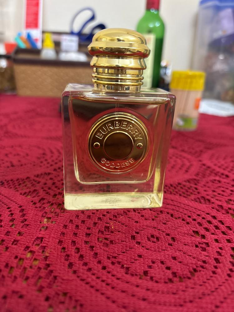 Burberry Goddess Eau de Parfum for Women - Customer Photo From Janani Jayakumar