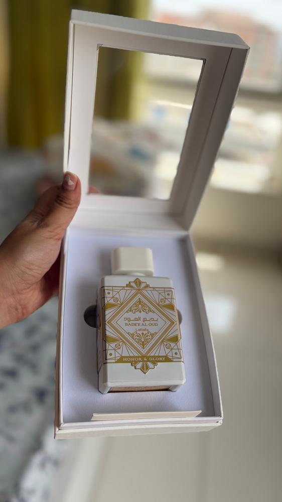 Lattafa Badee al Oud Honor & Glory Eau de Parfum for Men - Customer Photo From Meenakshi Thakur